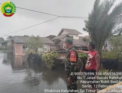 Serda Sukiman Pantau Wilayah Terdampak Banjir Rob