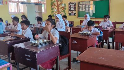 Dapur Yayasan Kali Kedua Indonesia Salurkan 3.031 Porsi MBG di Kampung Bulang